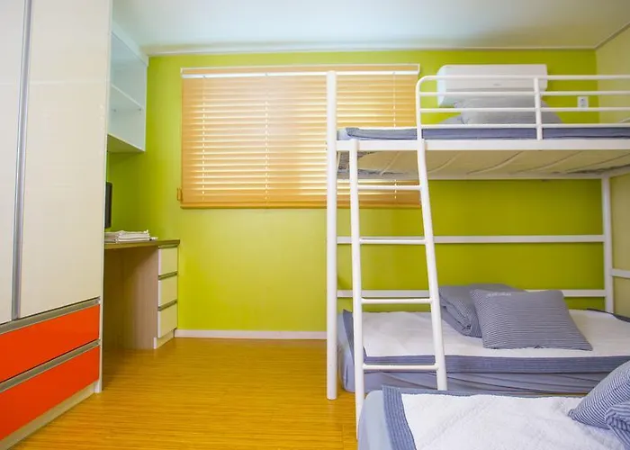 Bb Hongdae Hostel