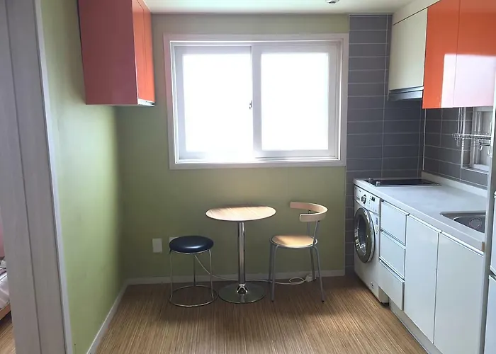 Bb Hongdae Hostel *